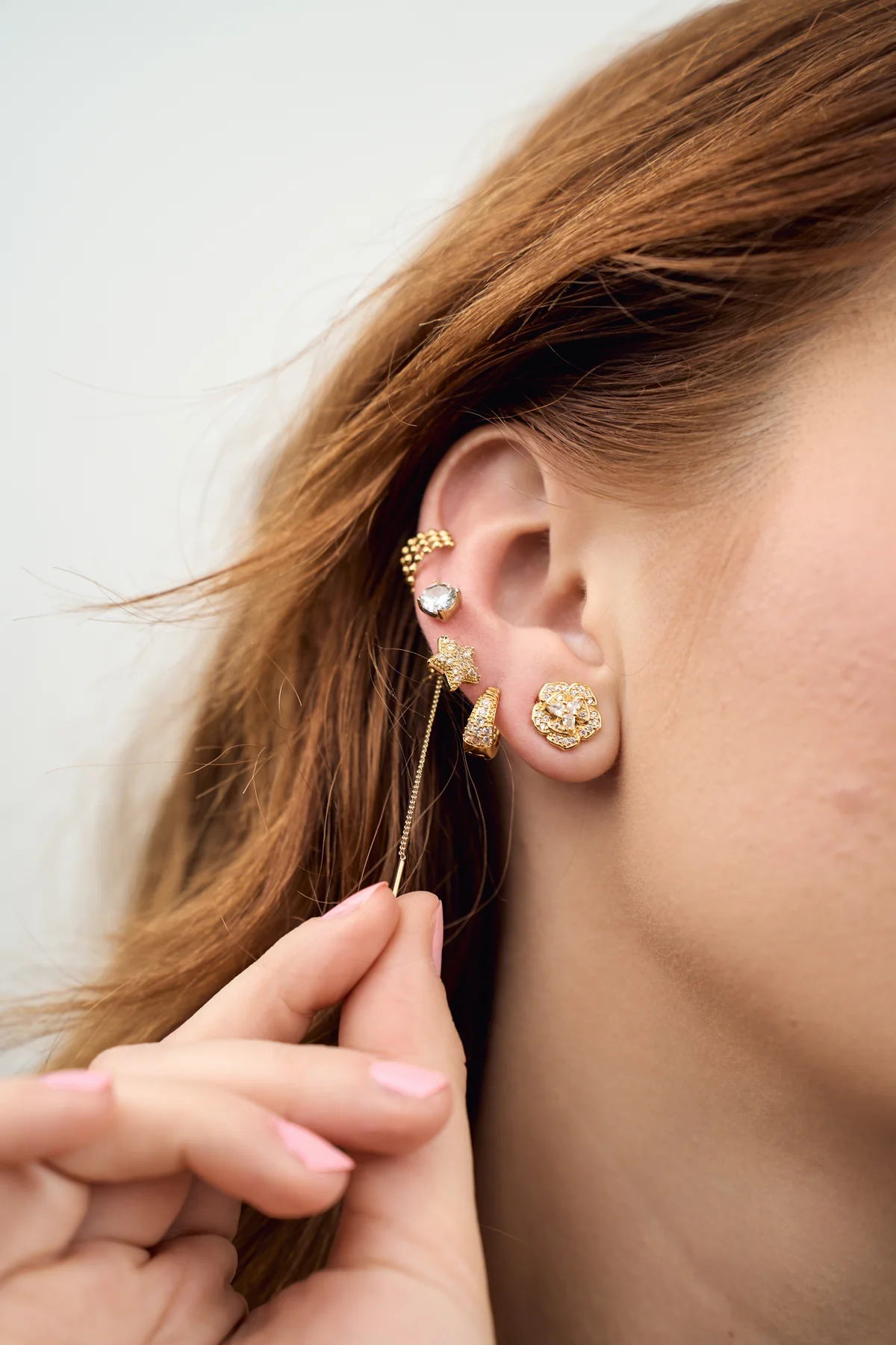 Orecchini Linea Catenella Con Pietra Colorata