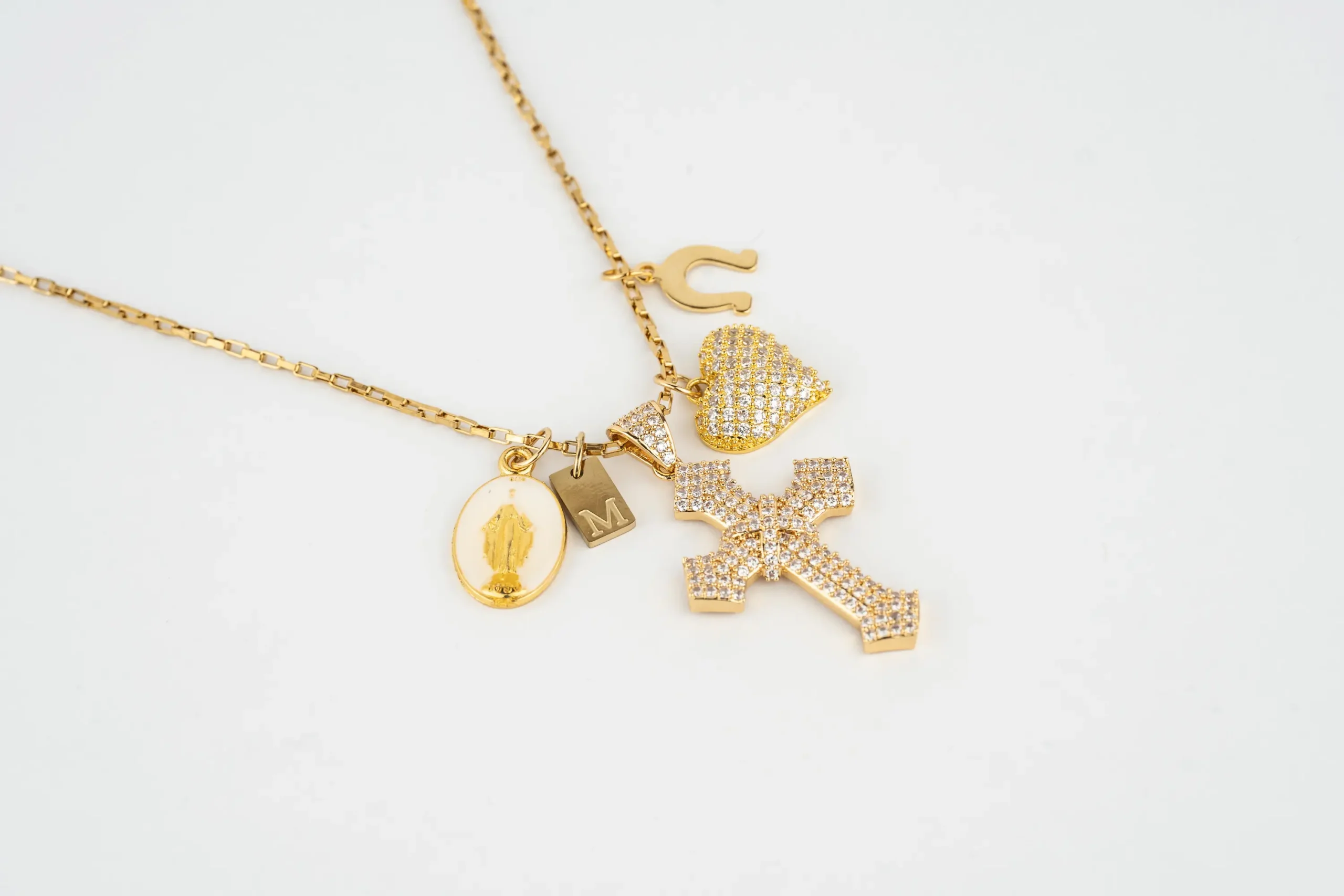 Collana Multiciondolo Sacra