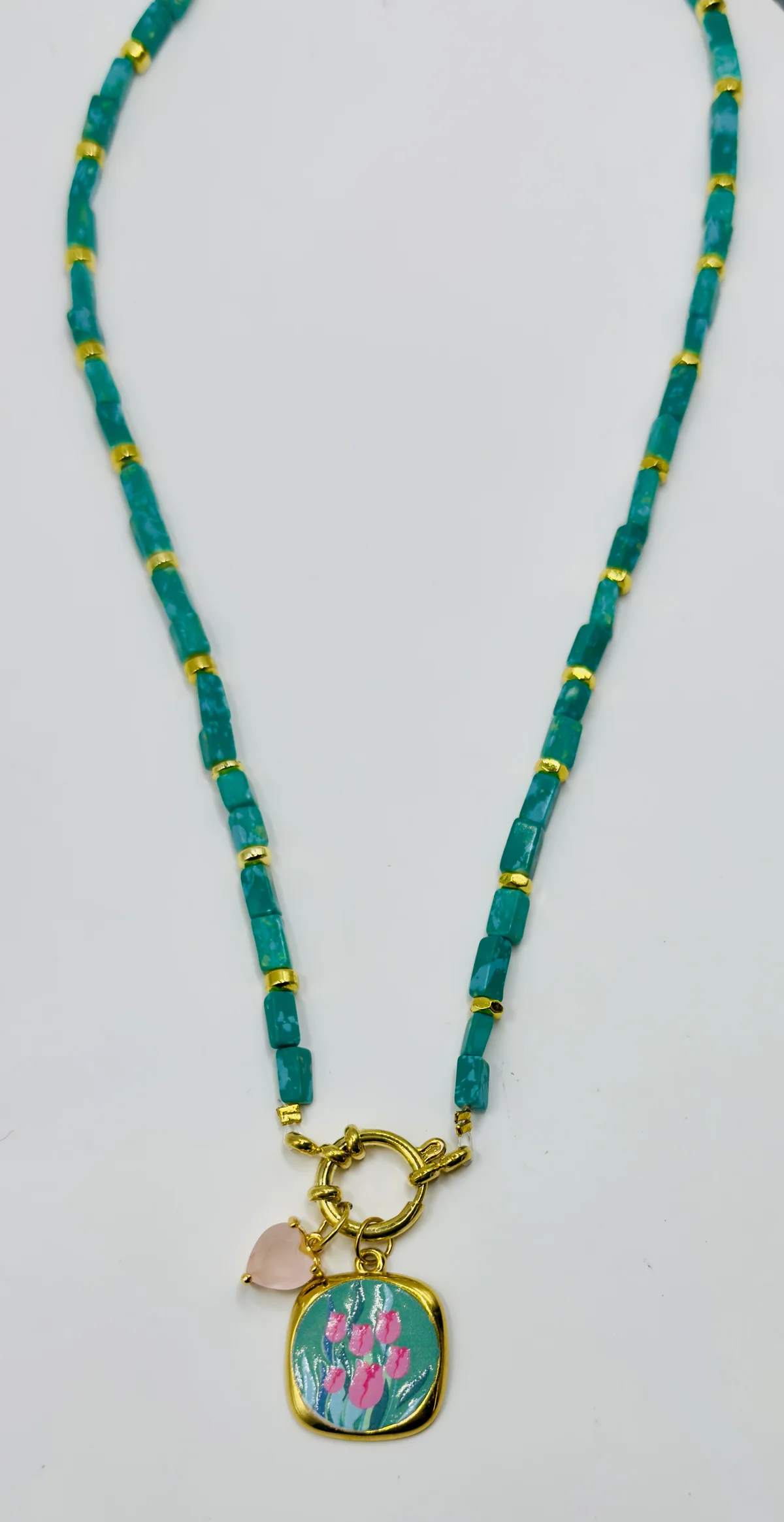 COLLANA TULIP IN PIETRA