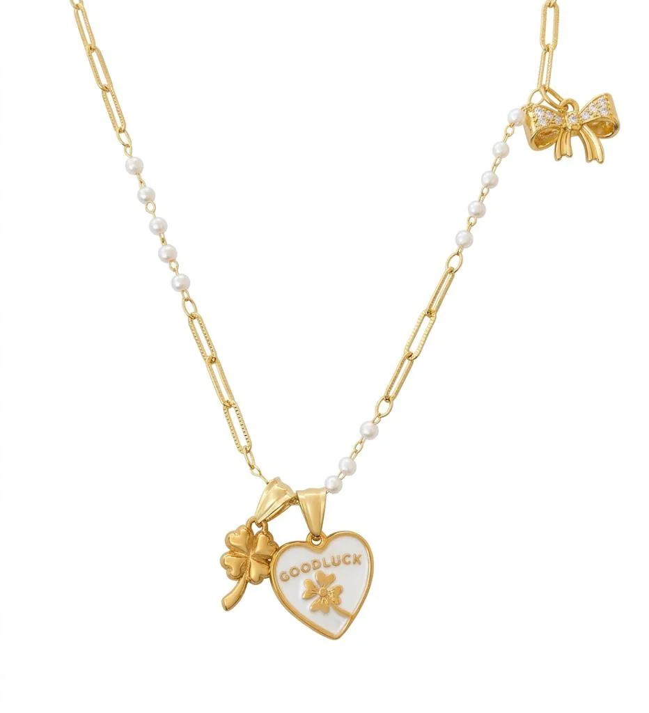 Collana Good Luck – Il Tuo Amuleto di Eleganza e Luce